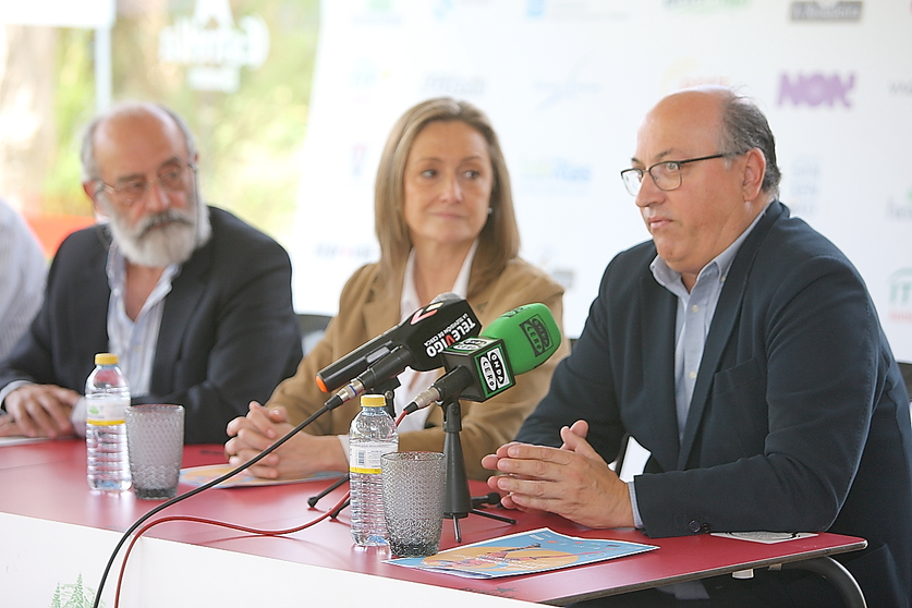 Hernández, Sánchez y Martínez.