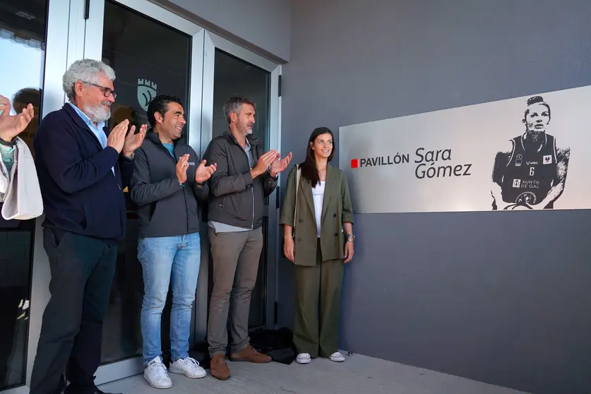 O pavillón de Fontecarmoa en Vilagarcía foi nomeado en honor á xogadora de baloncesto local Sara Gómez.