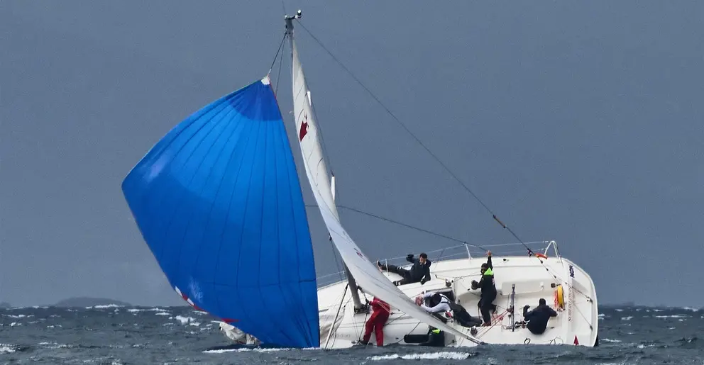 Momentos complicados para la tripulación de uno de los Fígaros. LALO R VILLAR.