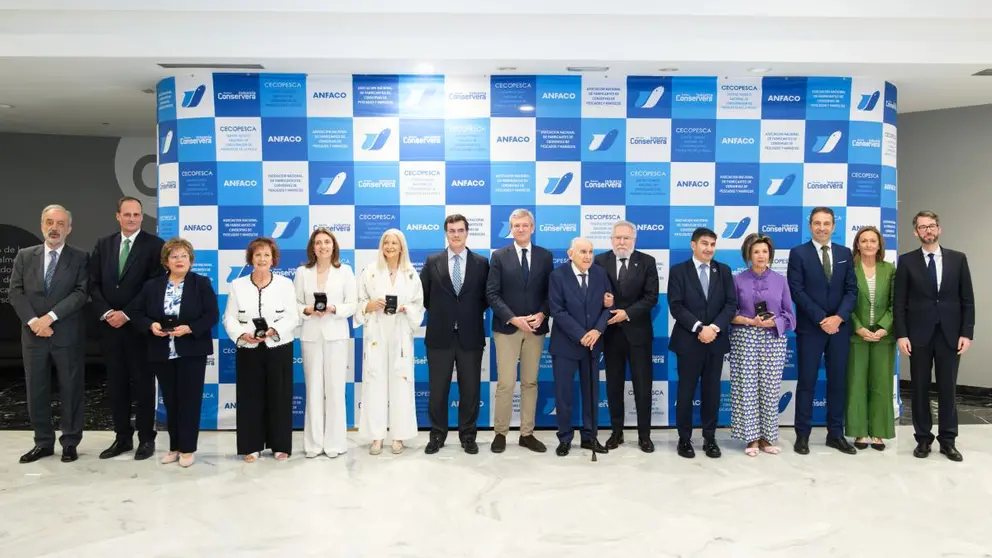 El presidente participó esta mañana en el acto de entrega de las 22ª Medallas de Anfaco-Cecopesca.