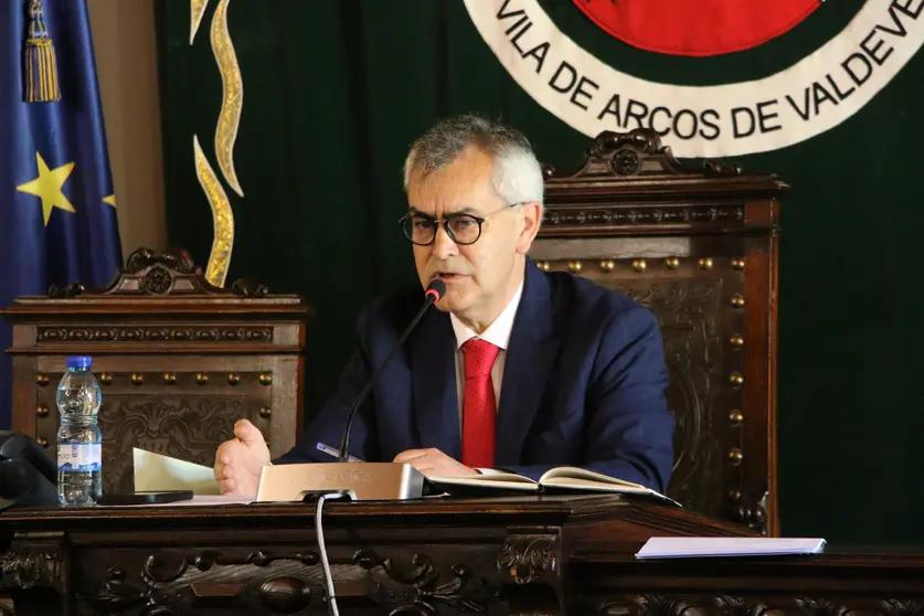 Presidente, Olegário Gonçalves.