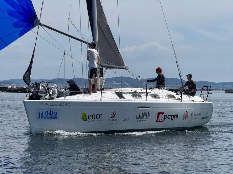 'Orión' vencedor absoluto y de la Clase 1,