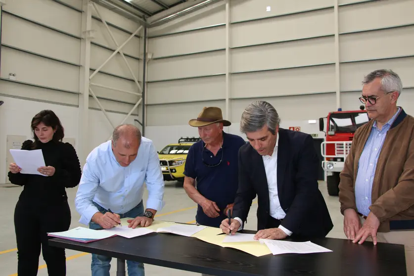 Protocolos Bombeiros e Sapadores.