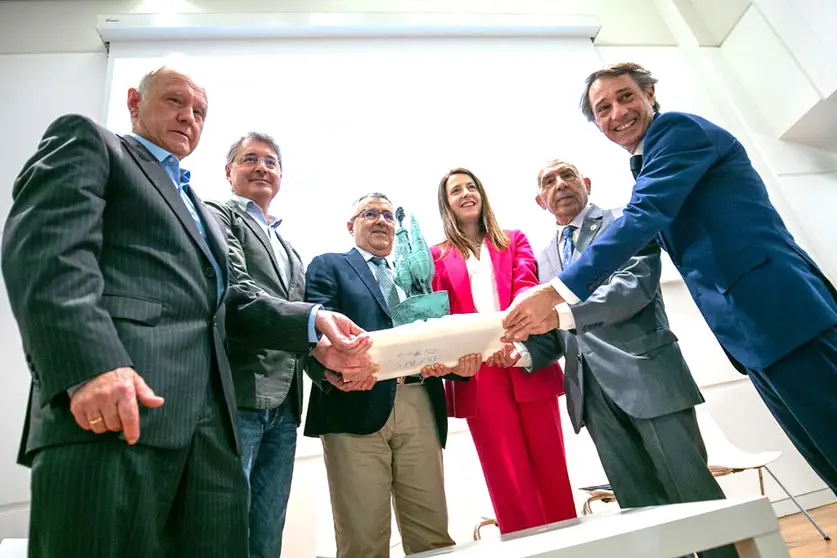 La conselleira do Medio Rural participó hoy en la entrega del XIX Premio Nacional de Gastronomía Tradicional Lola Torres al Consejo Regulador de las indicaciones geográficas protegidas Ternera Gallega y Vaca Gallega y Buey Gallego.