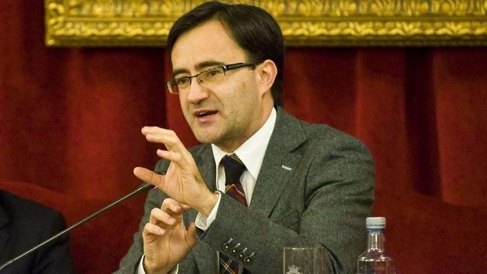 José Julio Fernández Rodríguez.