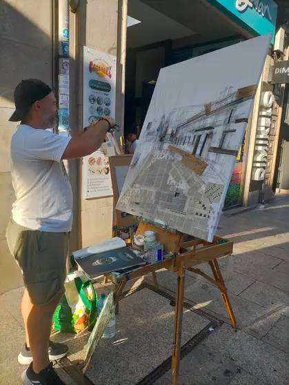 Un ejemplo de la obra de Miranda: una mezcla de técnicas mixtas, textos y texturas que definen su estilo inconfundible.