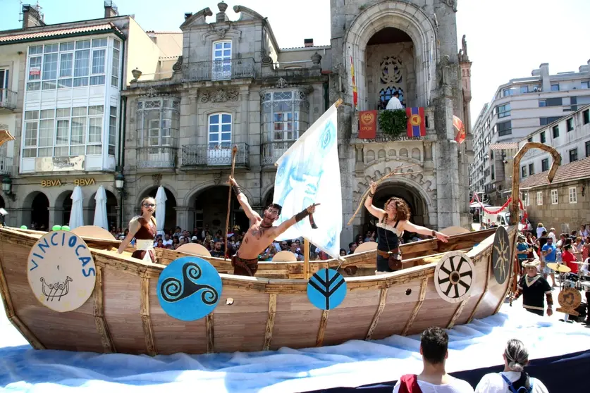 Viajando en el tiempo en O Porriño: la historia cobra vida gracias a la pasión de nuestra gente.