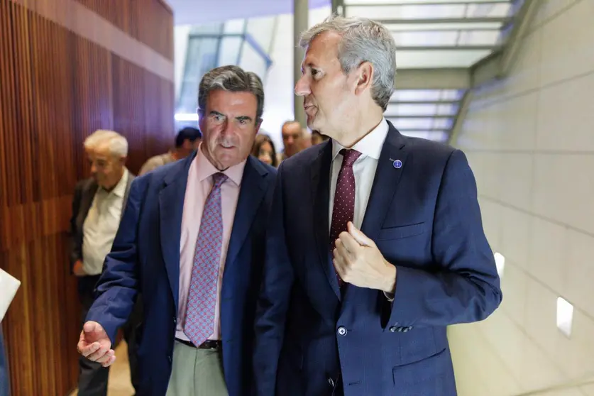 Rueda destaca el liderazgo de la economía gallega gracias a la estabilidad política, fiscal y presupuestaria de Galicia.