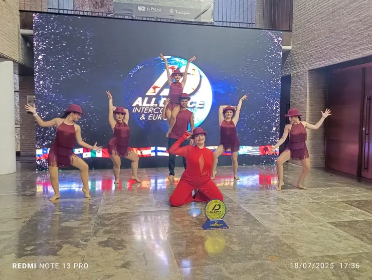 O arte em movimento: cada passo, um sonho; cada giro, uma história.