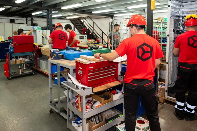 Tanto en el caso de las mujeres como de los menores de 30 años y de los parados de larga duración, se registra la cifra más baja de desempleo para un mes de agosto de toda la serie histórica.