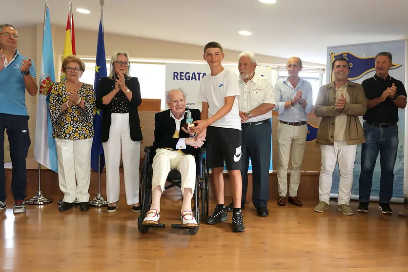 Diego Fernández vencedor Optimist.