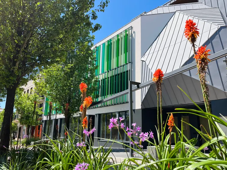 Tomiño abre as portas do Espazo Isaura Gómez, un edificio pioneiro con selo sostible e vocación cultural.