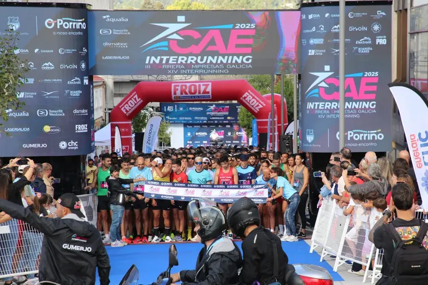 2.000 razóns para sorrir! Así de vibrante foi a chegada á meta da Interrunning no Porriño, unindo deporte, empresas e compromiso social. Parabéns a todos!