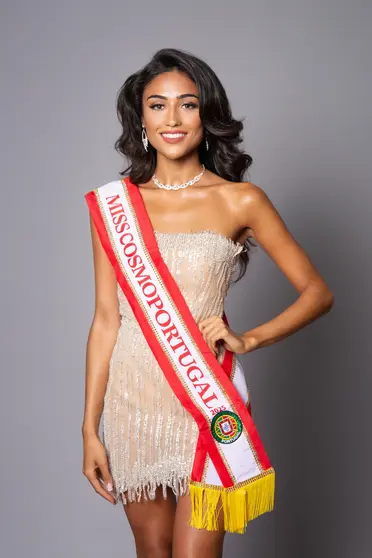A jovem Céline Esteves Rodrigues, de Arcos de Valdevez, no dia da sua nomeação oficial como Miss Cosmo Portugal 2025.