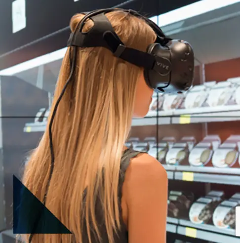 Uno de los elementos del modelo es el estudio e investigación del comportamiento del consumidor para identificar sus necesidades, actuales y futuras.