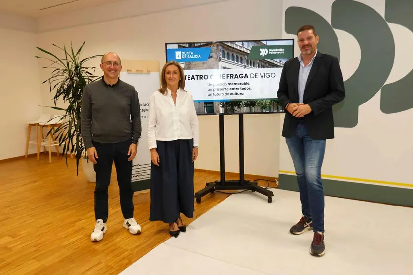 El conselleiro de Cultura, Lingua e Xuventude y la vicepresidenta del organismo provincial dieron cuenta de la iniciativa que se desarrollará mientras no se inicien las obras en el inmueble