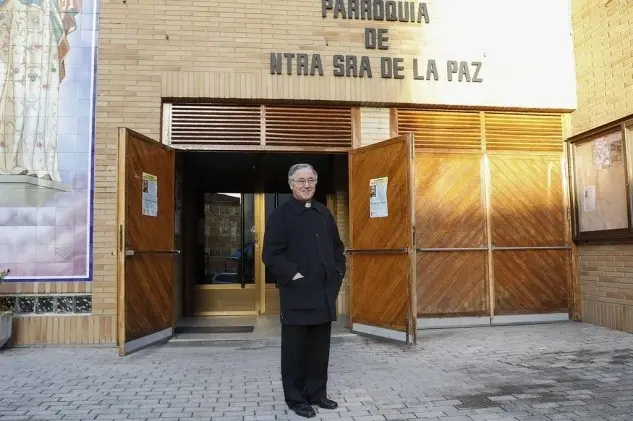 Don Serafín Vizoso Avendaño, fundador e párroco de Nosa Señora da Paz de Vigo durante 34 anos, será despedido o sábado nunha misa de acción de grazas pola súa dedicación.