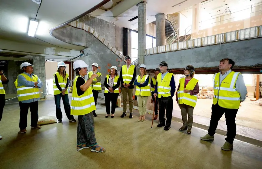 O representante do Goberno galego, López Campos, sadianta que no vindeiro ano rematarase o proxecto básico e de execución e licitaranse as obras que comezarán en 2027.