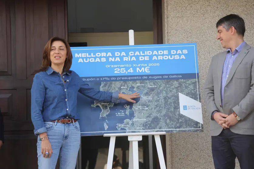A conselleira Ángeles Vázquez presenta os 25,4 millóns de euros dos Orzamentos de 2026 destinados pola Xunta a mellorar as augas da ría de Arousa.