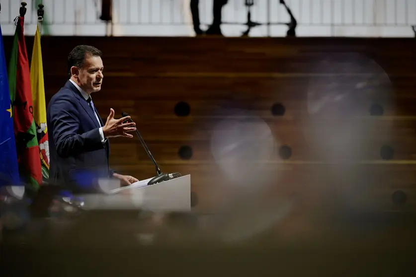 El primer ministro, Lu&iacute;s Montenegro, durante la clausura del XXVII Congreso de la Asociaci&oacute;n Nacional de Municipios Portugueses, en Viana do Castelo.