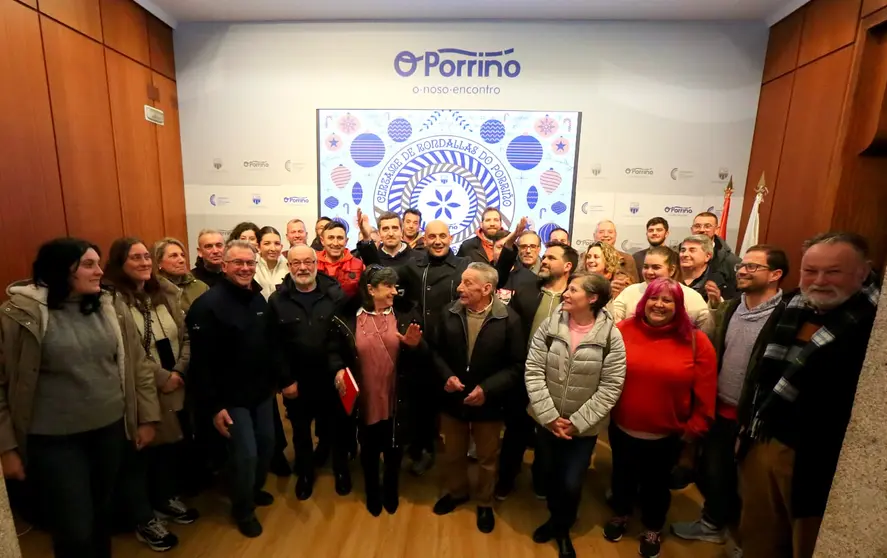 Presentaci&oacute;n del Certamen de Rondallas de O Porri&ntilde;o, que este domingo reunir&aacute; a 17 agrupaciones en el pabell&oacute;n municipal y pondr&aacute; el broche final a la programaci&oacute;n de Navidad.