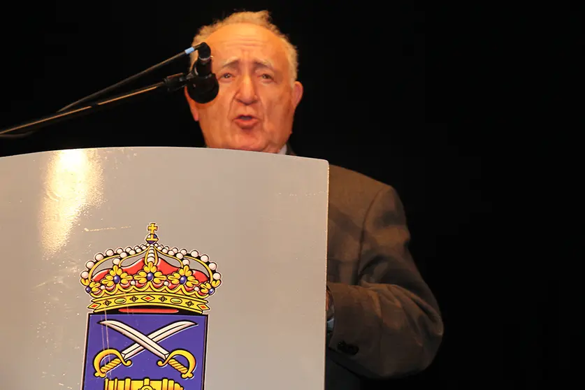 Xes&uacute;s Alonso Montero, en Gondomar, no premio Victoriano Taibo. (2016)