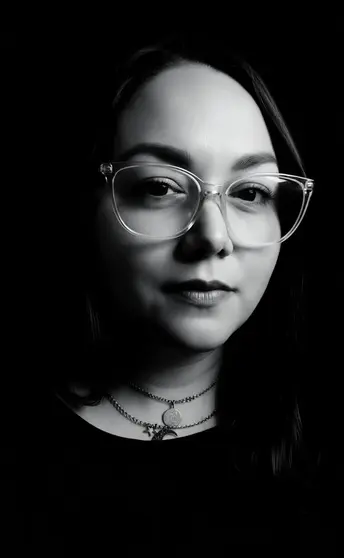 Andrea N&uacute;&ntilde;ez, creadora de @unavenezolanaenvigo, impulsora de una comunidad digital que conecta y visibiliza el talento migrante en Vigo.