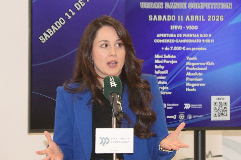 Raquel Rodr&iacute;guez, directora de Move It Vigo, durante la presentaci&oacute;n oficial de la quinta edici&oacute;n de la competici&oacute;n celebrada en la sede de la Diputaci&oacute;n de Pontevedra.