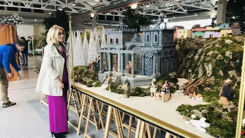 Con una decoración inspirada en el Camino de Santiago, el espacio contará con un poblado de navidad y un Paje real que recogerá las cartas de los pequeños y pequeñas.