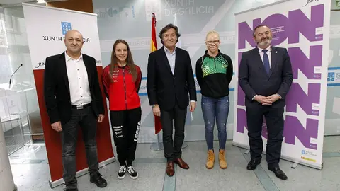 Adi Iglesias vén de colleitar dous subcampionatos mundiais (100 e 200 metros lisos) no Campionato do Mundo de Paraatletismo celebrado 0en Dubai. Catuxa Castro acadou en xullo a medalla de ouro no Campionato do Mundo Júnior de Hóckey Patíns en Liña coa Selección Española no marco dos World Roller Games de Barcelona.