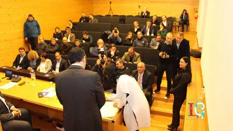 El alcalde de Esposende, Benjamim Pereira, siguió la firma del convenio con las 23 asociaciones público-privadas. 