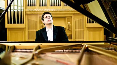 El pianista onubense Javier Perianes, que fue ganador del Premio “Jaén” de Piano en el año 2001.