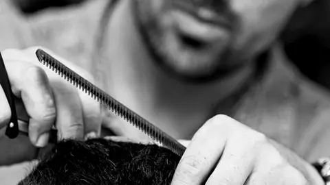 Carlos Conde, peluquero. 