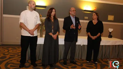 (De izq. a dcha) Tony Salgado, Teresa Santos, Rui Ferreira y Fátima Moura. 