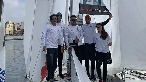 El segundo día de regatas en Liga Española de Vela - Trofeo Loterías y Apuestas del Estado, sonríe a los dos equipos canarios: Lanzarote y Gran Canaria.