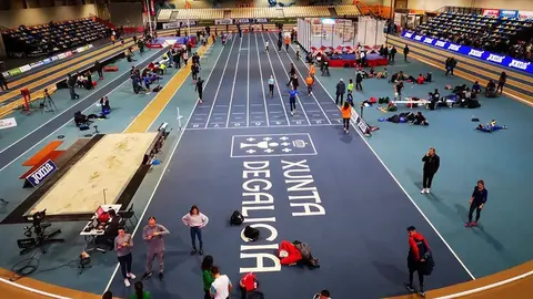 Un total de 1.260.000 persoas conectaron co Campionato na xornada vespertina do sábado, publicáronse 300 artigos de prensa e vendéronse 2.100 entradas e 800 bonos