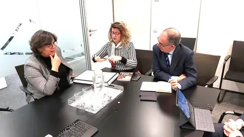 Adif informa á alcaldesa do Porriño que mañá martes abrense as plicas para resolver a licitación do proxecto de supresión do paso a nivel. ARQUIVO. 