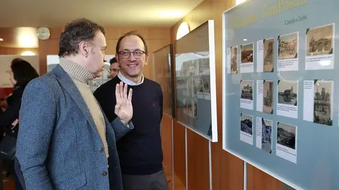 O director de Políticas Culturais da Xunta participou na apertura da mostra ‘Camiño ComPostal’ no marco de ‘O teu Xacobeo’ que se poderá visitar no Museo das Peregrinacións e de Santiago ata finais do mes de abril.