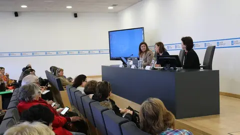 Se enmarca en el ciclo que el Gobierno autonómico está celebrando en distintos puntos de Galicia para atender dudas y explicar la plataforma tecnológica que está en marcha para remitir trimestralmente sus datos de ocupación de este año.