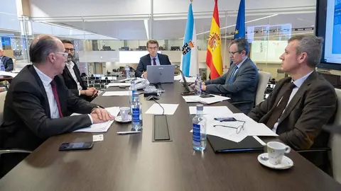 Na reuni&oacute;n do Consello aprobouse o decreto polo que se deixa sen efecto a convocatoria electoral prevista para o vindeiro 5 de abril, despois dun acordo entre todos os partidos representativos da Comunidade.