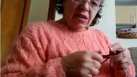 A voluntaria Azucena.