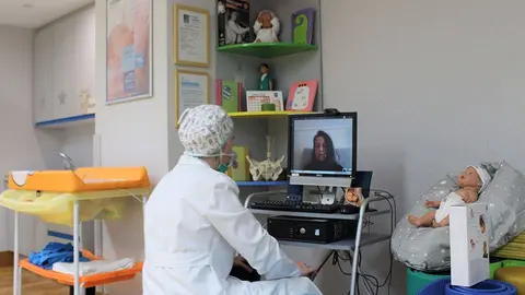 o	Forman parte de la atención telefónica que los servicios de ginecología-obstetricia y de pediatría imparten desde el primer momento del confinamiento.