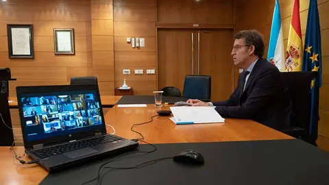 El titular del Gobierno gallego mantuvo hoy una nueva videoconferencia con el presidente del Gobierno central y los otros presidentes autonómicos.