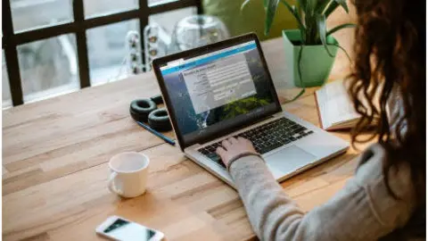 As primeiras accións, para as que está aberto o prazo de inscrición, afondarán no uso das redes sociais na difusión cultural e nas técnicas para o relato divulgativo.