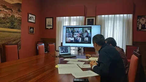 O alcalde e o concelleiro de Turismo garantiron o apoio municipal para a reactivación do sector tras a pandemia.