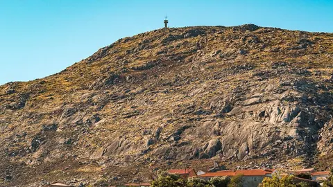 Serra D'Agra pertenece a los municipios de Ponte de Lima y Caminha. 