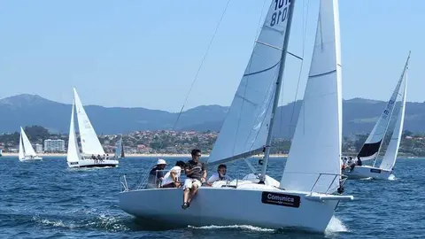 En el Okofen De la Gándara y Manel María Cunha se alternaron a la caña. CARLOS HERNÁNDEZ.
