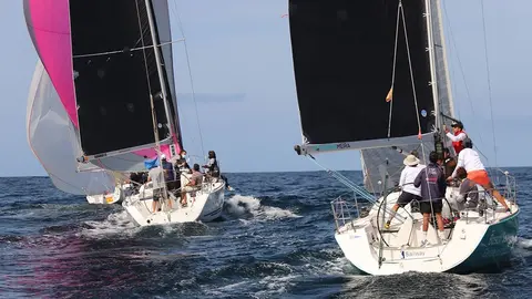 Alma do Mar y Bosch tras la salida en Cedeira. PEDRO SEOANE. 