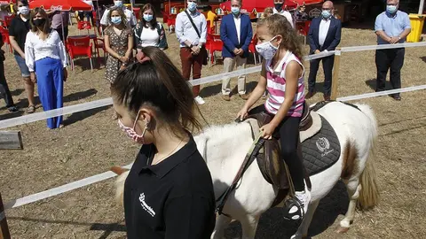 Equinocio, una perfecta combinación de deporte, ocio, cultura y turismo gracias a otras iniciativas como el surf y la defensa del medio ambiente.