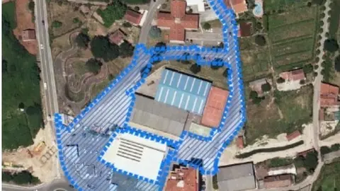 Zona de humanización e mellora de accesos no entorno do centro deportivo e do Centro de Saúde ponteareán. 